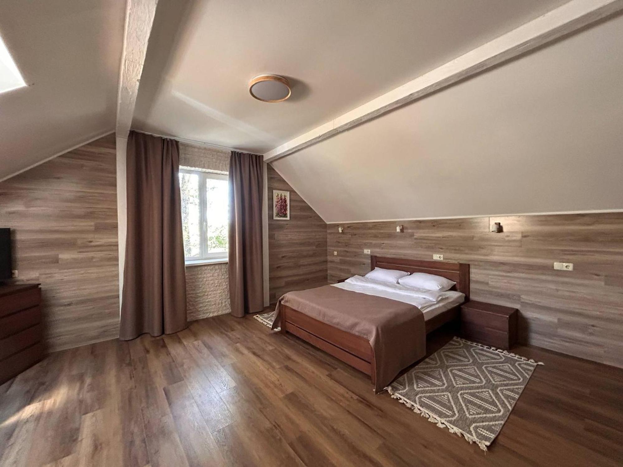 Ethno Complex Ukrayinske Selo Hotel Buzovaya Exterior photo